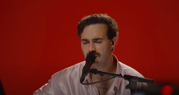 Serenay Sarıkaya ve Mert Demir aşk mı yaşıyor? Bomba iddia! "Hayranıymış çünkü" O soruya 'Durun bakalım' cevabı kafaları karıştırmıştı G2