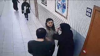 Hem hamile öğretmene saldırdı, hem güvenlik görevlisinin burnunu kırdı! 