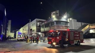 Kocaeli'de lastik fabrikasında çıkan yangında 8 işçi dumandan etkilendi