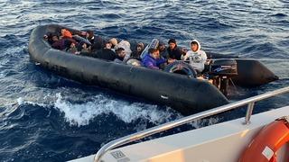 Bodrum açıklarında 28 düzensiz göçmen yakalandı