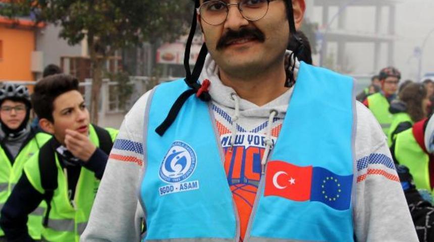 Mülteci ve Türk öğrenciler, uyum için pedal çevirdi
