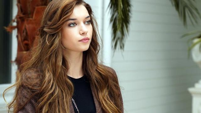 100 bin TL'lik kira çok geldi! Yalı Çapkını'nın yıldızı Afra Saraçoğlu taşınıyor