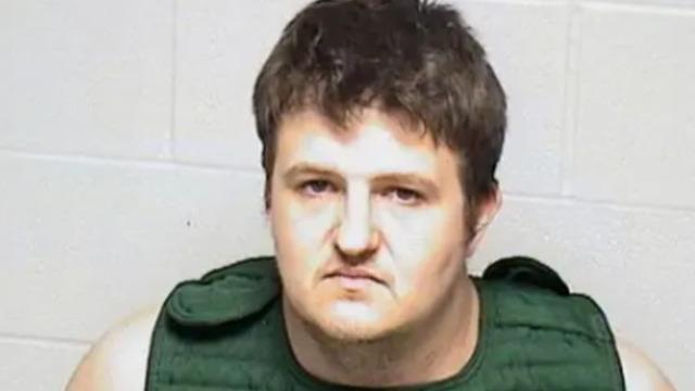 Boşandığı eski karısından intikam almak isteyen cani baba üç çocuğunu küvette boğarak öldürdü... Ben onlara sahip olamıyorsam, sen de olamazsın