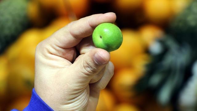 Çeyrek altın ne ki! 3 adet erik 160, 6 adet kiraz 195 TL: Kilosu 3 bin liranın üzerine çıktı