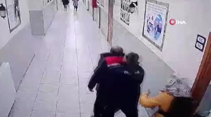 Veliden hamile öğretmene sınıfta öğrencilerin önünde saldırı! O anlar kamerada... Öğretmen baygınlık geçirdi G3