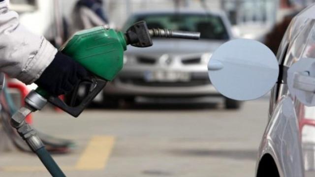 BENZİNE ZAM GELDİ! 20 Aralık 2023 Zam sonrası benzin ne kadar, motorin kaç TL? Araç sahiplerini üzen haber!