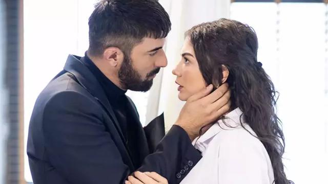 Finale bir bölüm kalmıştı! Adım Farah'ta bomba ayrılık