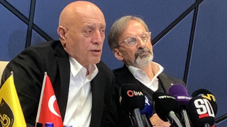 İstanbulspor Başkanı Ecmel Faik Sarıalioğlu'ndan açıklama! ''Benim inip birini tokatlayacak durumum yok''