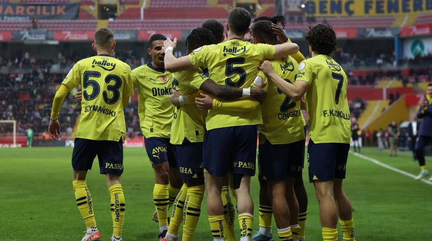 Fenerbahçe, Galatasaray derbisi öncesi Kayseri'den 3 puanla döndü! Batshuayi ve Cengiz Ünder bu sezon ilkleri yaşadı