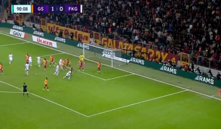 Ender rastlanacak olay! Serdar Dursun hem kendini hem de takımını yaktı: Ağlara giden topa dokunduğu için ofsayt kararı çıktı G1