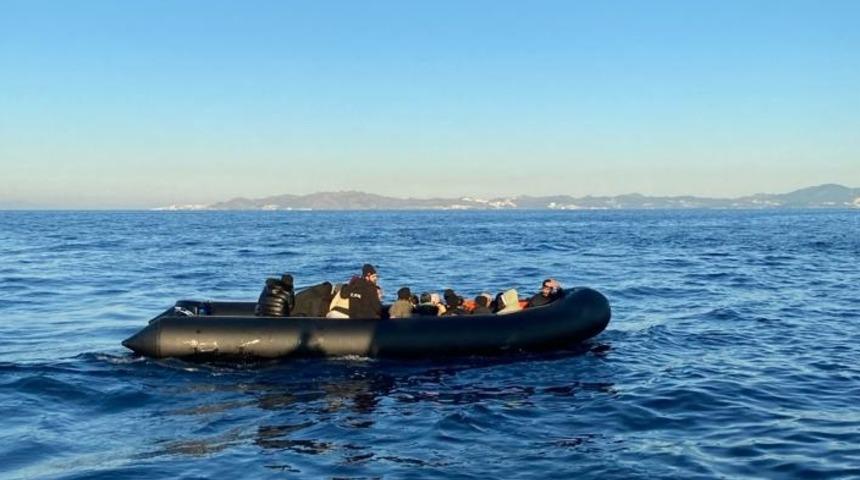 Bodrum açıklarında 89 düzensiz göçmen yakalandı