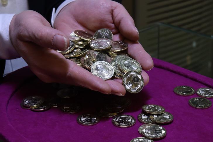 Darphane’nin bastığı madeni 5 Türk Lirası gündem olmuştu: Kuyumcular “Atatürk silueti vazgeçilmez” dedi: ‘Vatandaşlar bize sormaya geliyor…’ G3