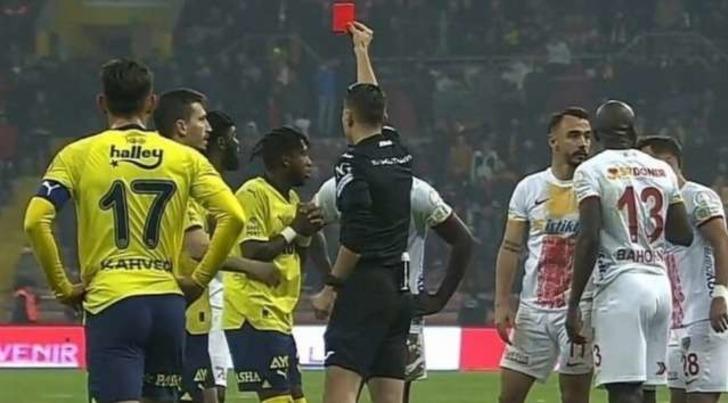 Zorbay Küçük her şeyi raporunda bir bir yazdı, Fred'in neden kırmızı kart gördüğü ortaya çıktı! Fenerbahçe bambaşka bir yöntemle Tahkim Kurulu'na başvurmaya hazırlanıyor G3