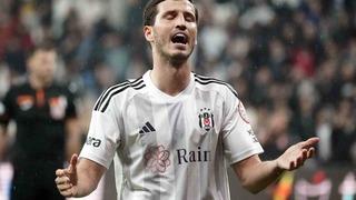 Beşiktaş 3 puana hasret! Siyah-Beyazlılar Alanyaspor karşısında üstünlüğünü koruyamadı, mücadeleden son dakikalarda kalesinde gördüğü gollerle mağlup ayrıldı