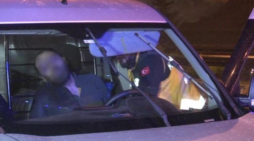 Emniyet şeridinde saatlerce durdu, korkunç gerçek sonradan anlaşıldı