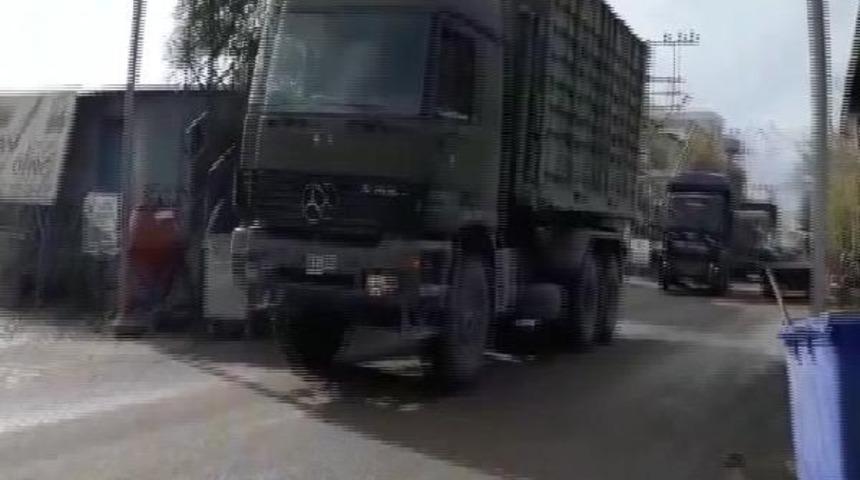 Kilis'e askeri sevkiyat sürüyor