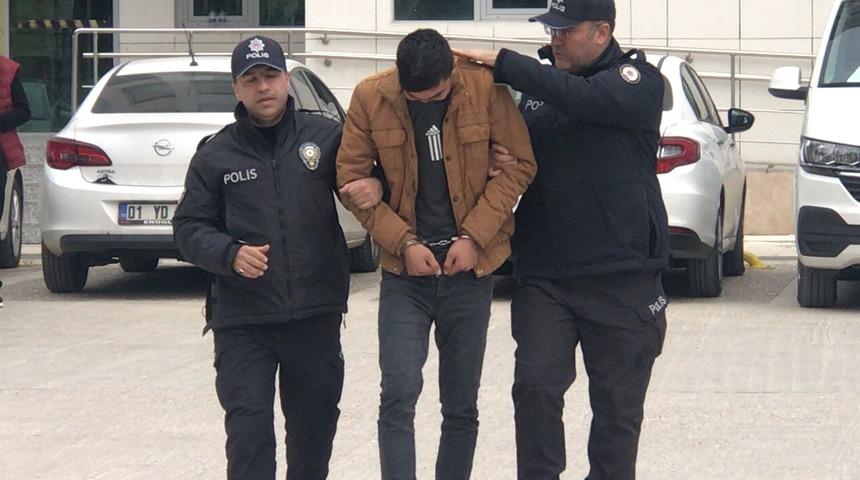 Adana'da hazırladığı el yapımı patlayıcıyı polise teslim eden zanlı tutuklandı