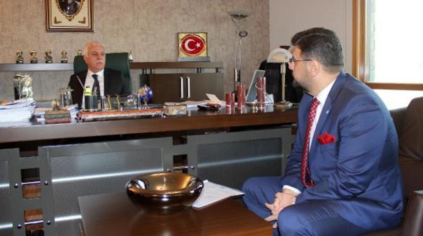 İYİ Parti Manisa İl Başkanı Akkal mazbatasını aldı
