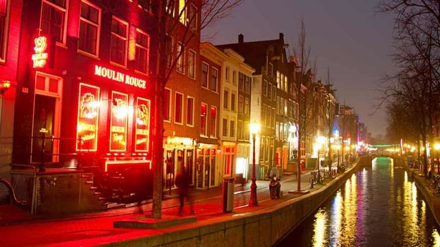 Avrupa'da genelev krizi! 'Red Light District' bölgesinin yeni yeri tartışma yarattı... Büyük endişe duyuyoruz