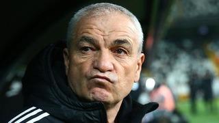 Takımdan gönderildi, Beşiktaş'ı sildi! Rıza Çalımbay'dan beklenmedik hamle