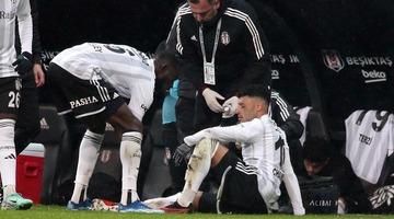 Beşiktaş'ın üzerindeki kara bulutlar bir türlü gitmiyor! Bir kötü haber de Chamberlain'den geldi, 4 ay yok