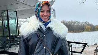 Seda Bakan'ın o pozlarına yorum yağdı! Kızılcık Şerbeti göndermesi