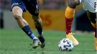 Herkesin merak ettiği soruya yanıt verdi! Yapay zeka Fenerbahçe-Galatasaray derbisini oynattı, skorunu açıkladı! 