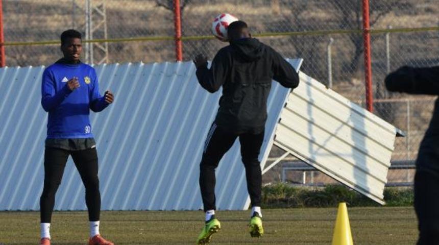 Erol Bulut: "Galatasaray karşılaşmasından galibiyetle ayrılmak istiyoruz"