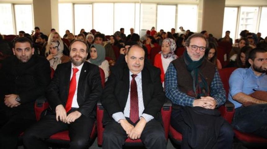 &Uuml;niversiteliler &ouml;nce 'Buğday'ı izledi, sonra y&ouml;netmen Semih Kaplanoğlu ile buluştu