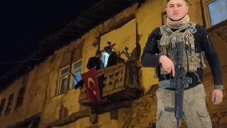 Piyade Sözleşmeli Er Yasin Karaca şehit oldu! İsmail Saymaz bu sözlerle paylaştı: 'Şehidimizin baba evi' 