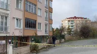 Yer: Büyükçekmece! Bir binanın önünde el bombası bulundu