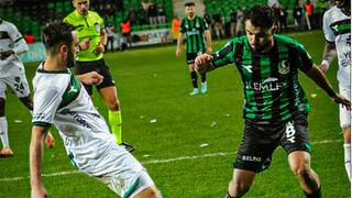 Sakaryaspor ile Kocaelispor'un karşılaştığı Marmara Derbisi'nde kazanan ev sahibi ekip oldu!