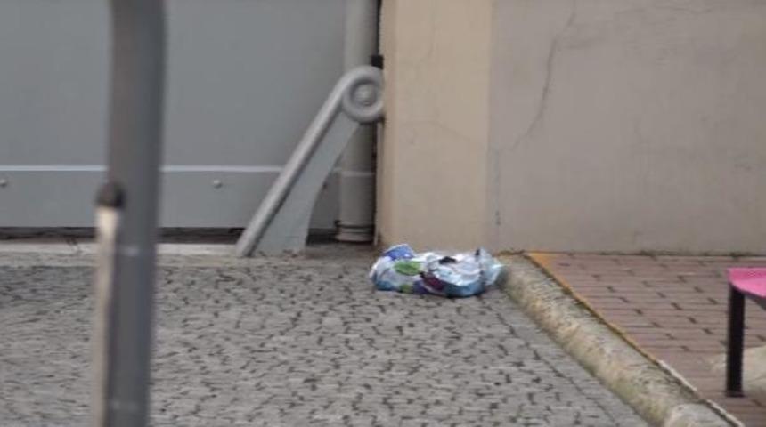 Almanya Başkonsolosluğu'na gelen paket polisi alarma geçirdi (1)