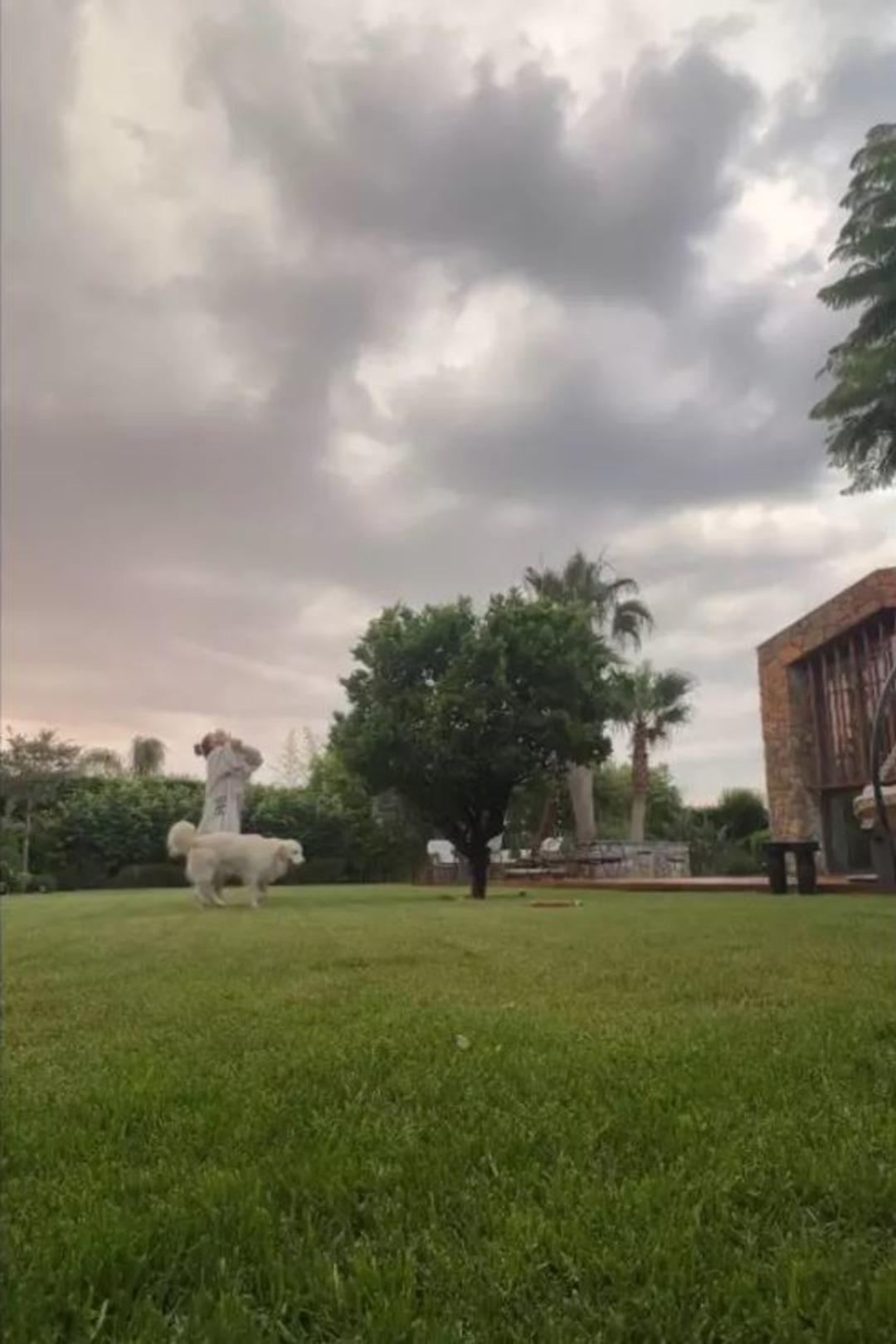 Gizem Karaca "Konumuz huzur" diyerek paylaştı! Lüks evi hayran bıraktı