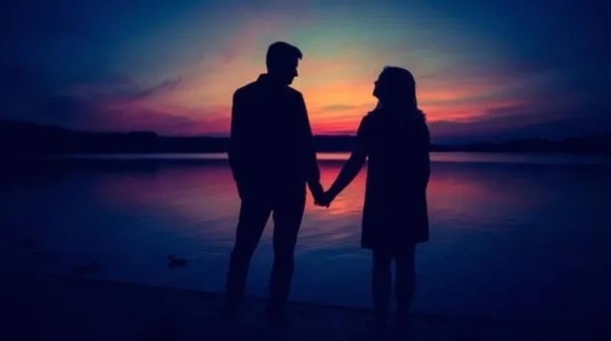 Sevgilisine sadık olan burçlar açıklandı! Zirvedeki burç şaşırttı