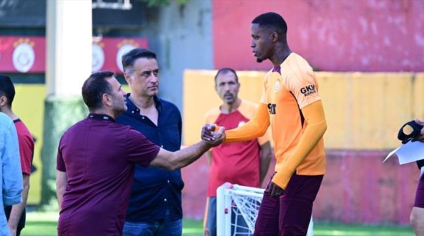 Okan Buruk'tan Zaha'ya çok ilginç motivasyon konuşması! 'Fenerbahçe seni istiyordu...'