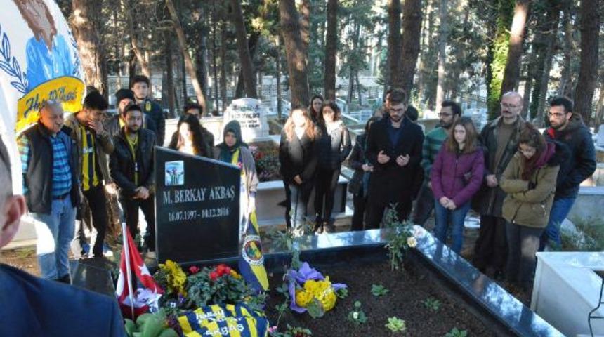 Berkay Akbaş mezarı başında anıldı