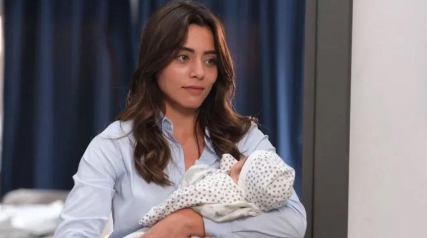 Avukat Feyza Altun Kızılcık Şerbeti senaristlerine seslendi! "Türk Hukuku'nda görülmüş iş değildir"