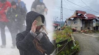 Kuvvetli fırtına iki şehri esir aldı! Rize ve Erzurum'da çatılar uçtu, ağaçlar devrildi
