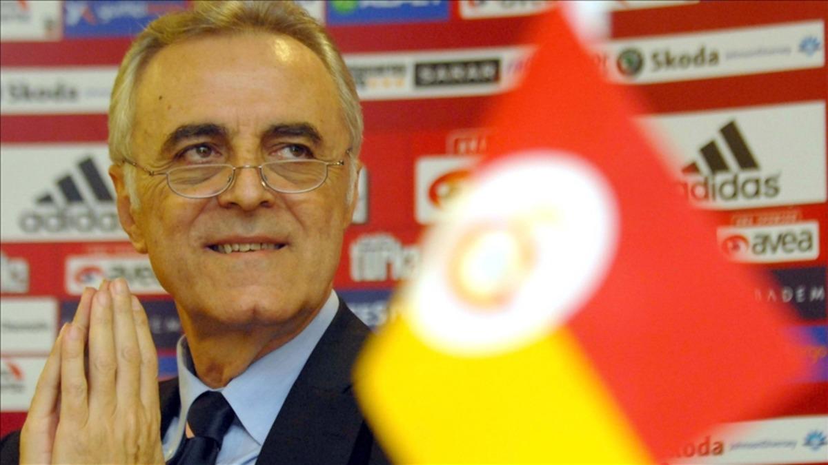 Fatih Altaylı&rsquo;dan Lucescu ve Fatih Terim itirafı! Yıllar sonra anlattı: "H&uuml;ng&uuml;r h&uuml;ng&uuml;r ağladı!" 5