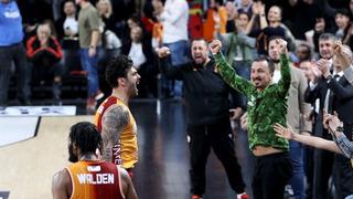 Beşiktaş'a dur dediler! Günün ilk derbisini Galatasaray kazandı...