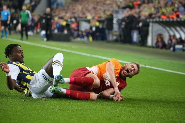 Derbi bitti, yankıları sürüyor! Hem Fenerbahçe'ye hem Galatasaray'a demediklerini bırakmadılar "Bunlar mı şampiyon şimdi?" G3