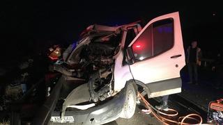 Uşak'ta kamyonla çarpışan kamyonetteki 1 kişi öldü