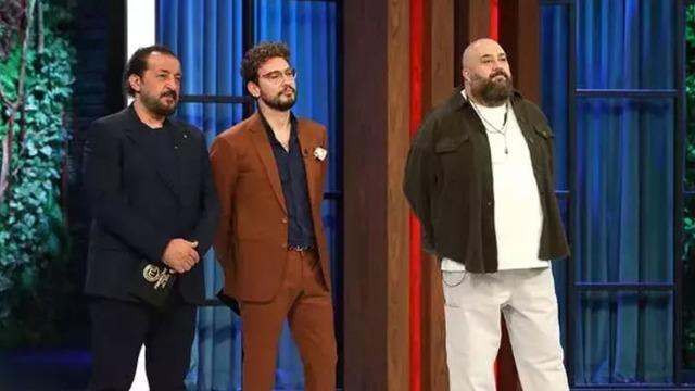 MASTERCHEF ELENEN YARIŞMACI 24 ARALIK 2023: TV8 Masterchef'te kim elendi? Başarılı yarışmacı programa veda etti