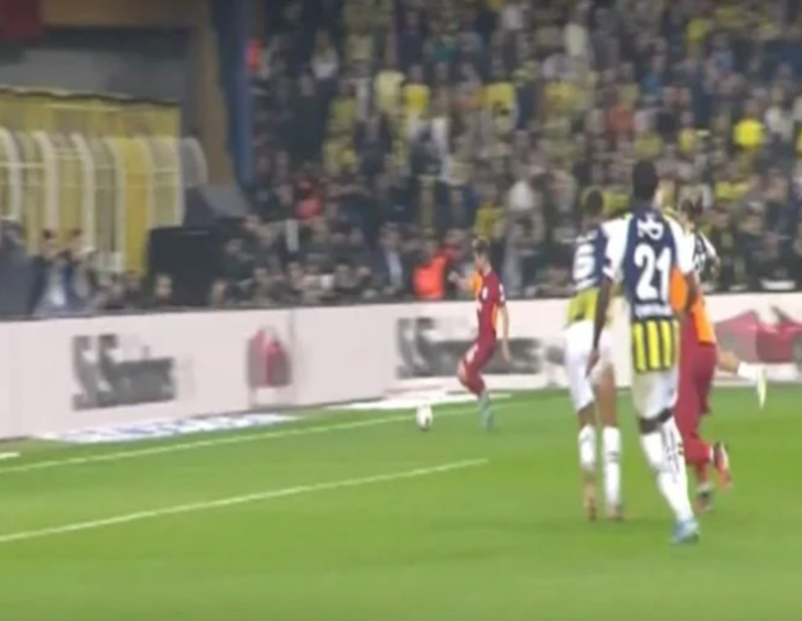 Fenerbahçe - Galatasaray derbisinin önüne geçti! Icardi'nin Djiku ile girdiği pozisyon penaltı mı? Eski hakemler açıkladı! G5