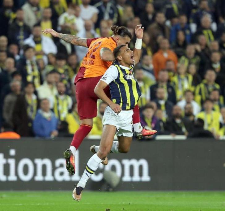 "Galatasaray'dan korkuyorlardı..." Arda Kardeşler yorumu sonrası Fenerbahçeli futbolcular için söyledikleri tansiyonu yükseltti! G4