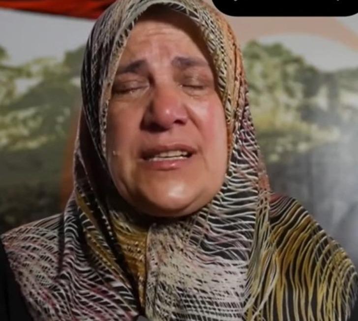 'Nerede görseniz kapısını zorlayarak girin' Şehit annesinden yürek yakan sözler! 'Dışarıdan kimse bilmiyor oğlum, bu ateş sönmüyor' G2