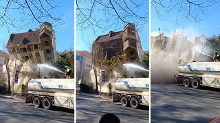 Korku dolu anlar kamerada! Yıkım sırasında bina caddeye çöktü