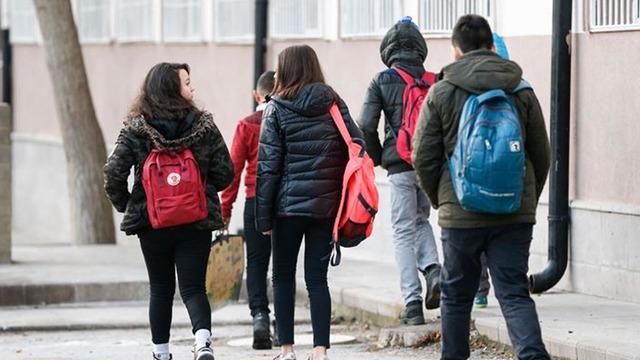 İlk kez uygulanacak! Ülke genelinde tüm ortaokul ve liselerde başlıyor... Katılamayan öğrenciler dikkat