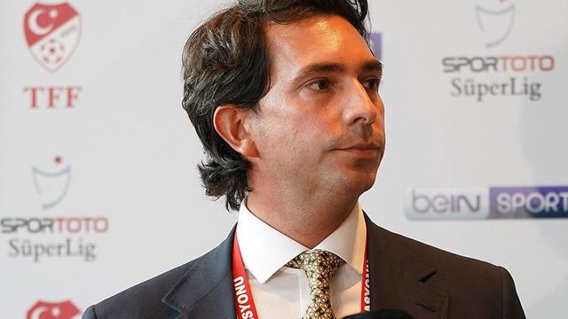 Fenerbahçe'den Icardi'nin gözünün morarmasıyla ilgili açıklama! ''Penaltı pozisyonuyla alakası yok, Galatasaray ile aynı masaya oturmayacağız!''